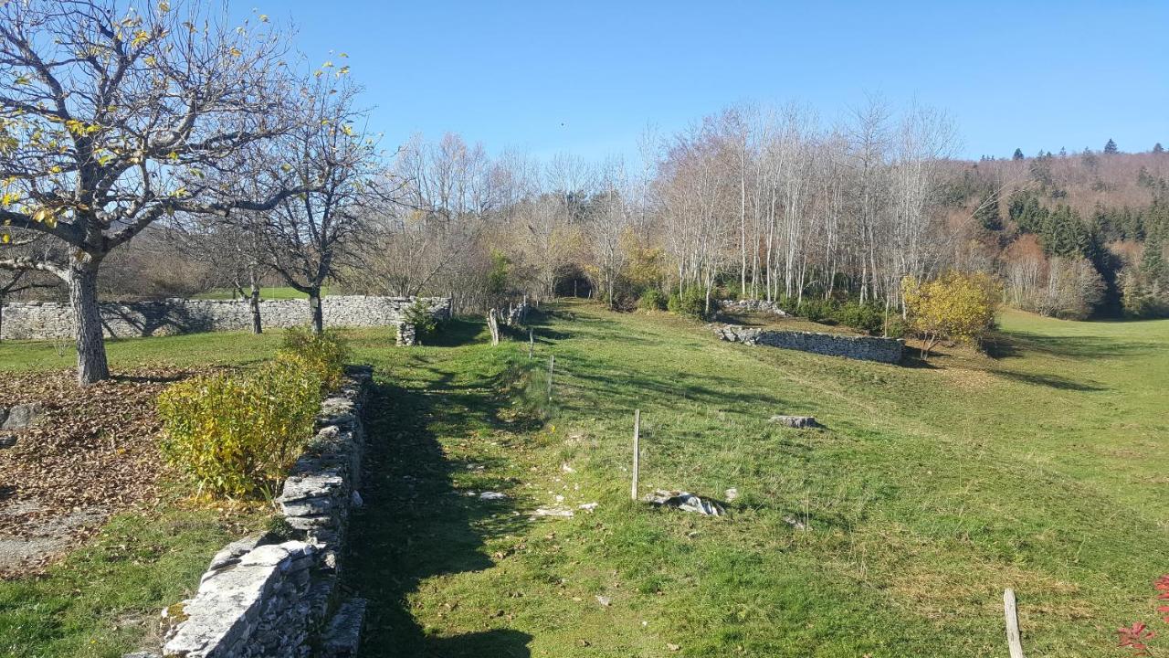 Gite Bard Des Ours Saint-Martin-en-Vercors Eksteriør bilde