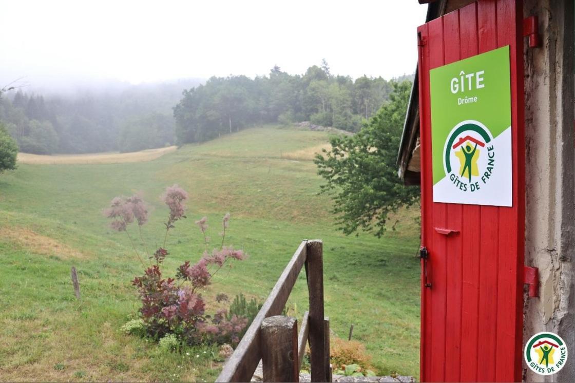 Gite Bard Des Ours Saint-Martin-en-Vercors Eksteriør bilde